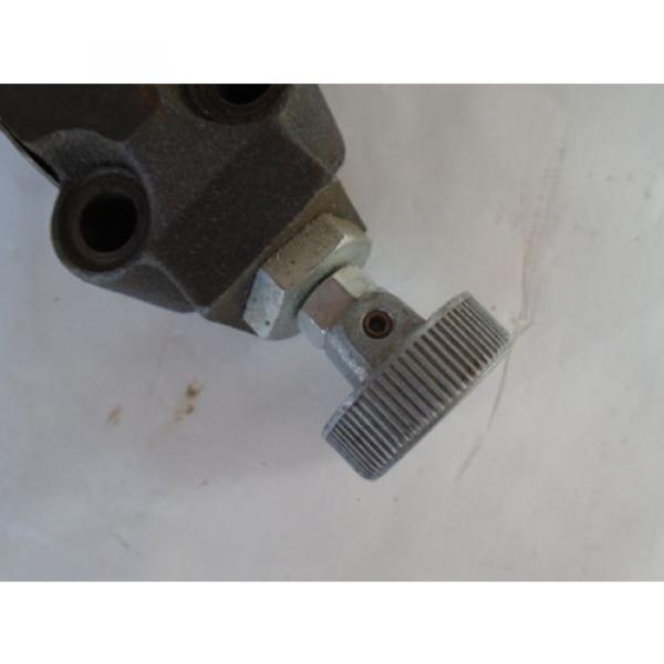 DENISON S26 34679 0  R5V08 HYDRAULIC VALVE #6 image