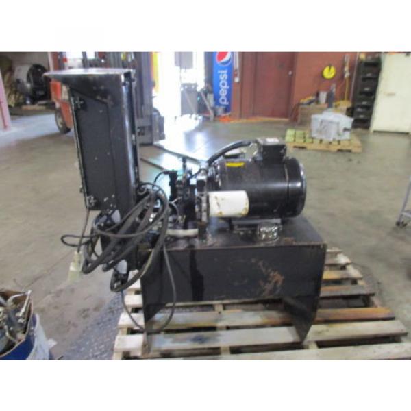 VICKERS HYDRAULIC UNIT UNIT W/BALDOR 10HP MOTOR AND CONTROL UNIT #3251055J USED #3 image