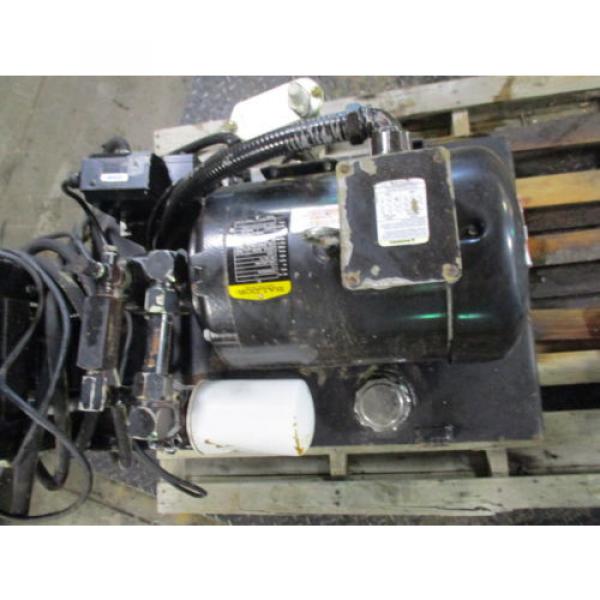 VICKERS HYDRAULIC UNIT UNIT W/BALDOR 10HP MOTOR AND CONTROL UNIT #3251055J USED #5 image