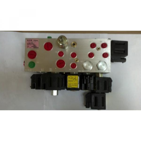 EATON VICKERS #MCD-7818 HYDRAULIC MANIFOLD ASSY Origin #2 image