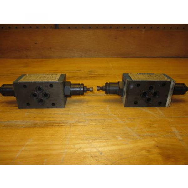 Vickers Sperry DGMFN-3-Y-A2W-B2W-21 Hydraulic Directional Valve DGMFN3YA2WB2W21 #2 image