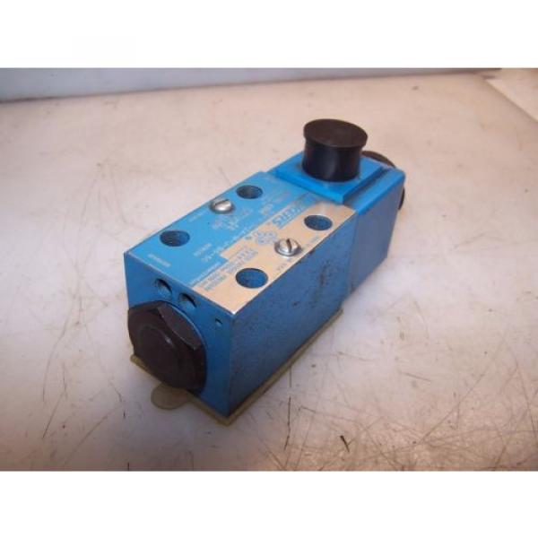 Origin VICKERS HYDRAULIC SOLENOID VALVE DG4V-3-2A-M-U-B6-60 COIL 120 VAC #5 image