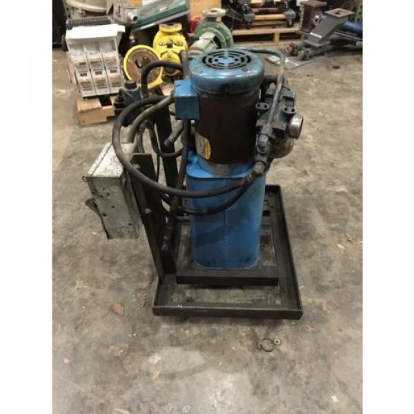 VICKERS POWER SYSTEM, MOD# TK5V-V15F-M-N-GF30-F1-B2-069, BALDOR MOTOR, 2 HP,USED #4 image