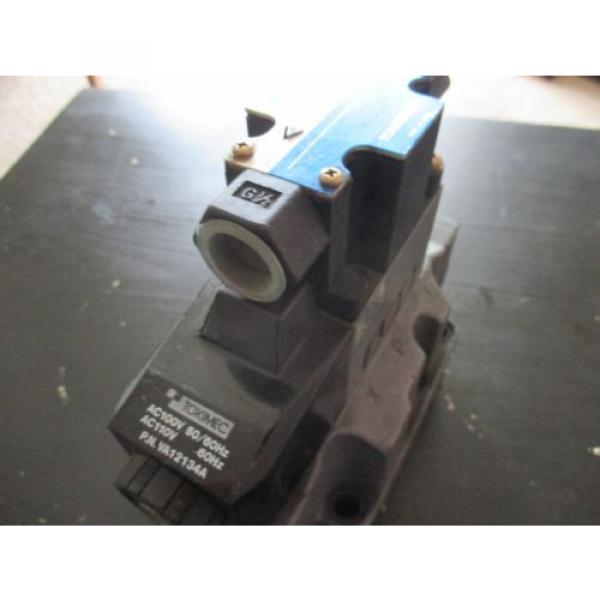 DG5V-7-2A-T-P2-T-80-JA484 DG5V-7-2A-T-P2-T-80 Hydraulic Valve TOMIMEC VICKERS #4 image