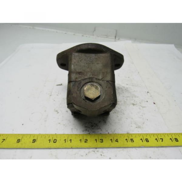 Vickers V101P2S0A20 Single Vane Hydraulic Pump 1#034; Inlet 1/2#034; Outlet #4 image