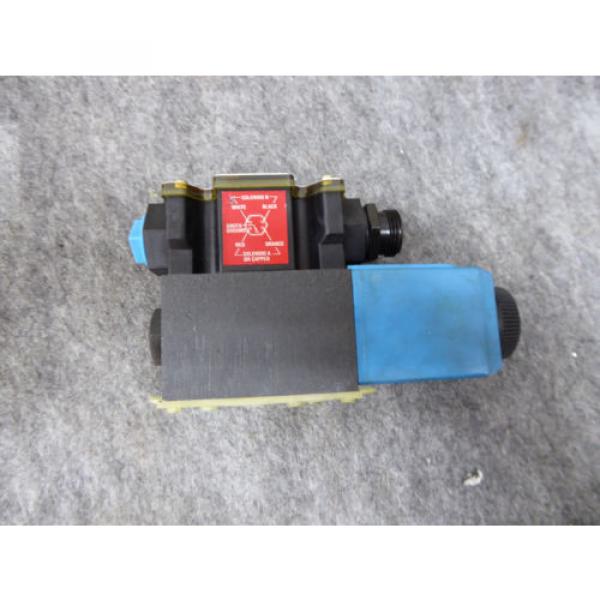 Origin VICKERS DIRECTIONAL VALVE # DG4V-3S-2AL-M-FPA5WL-H5-60 #1 image