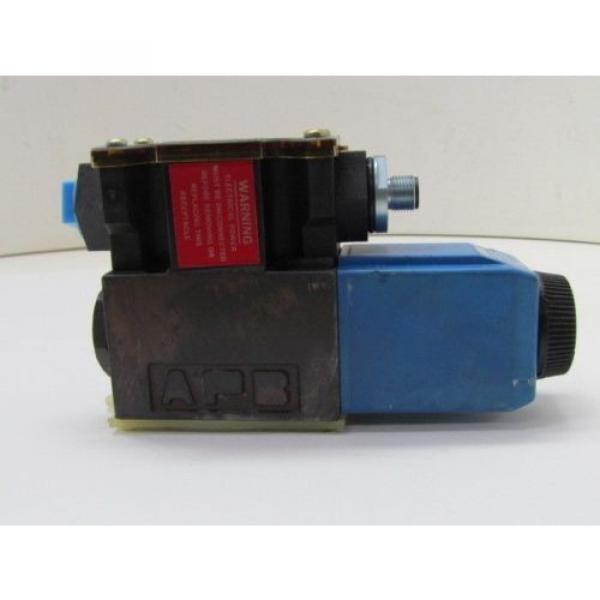 Vickers DG4V-3-2AL-M-FPA4WL-H7-60-EN476 24vdc Hydraulic Solenoid Pilot Valve Origin #2 image