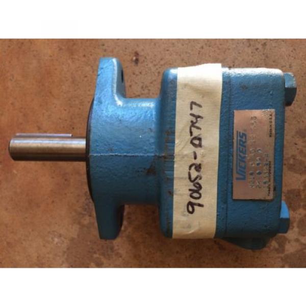 Origin VICKERS HYDRAULIC PUMP MOTOR V21061D12S63 #1 image