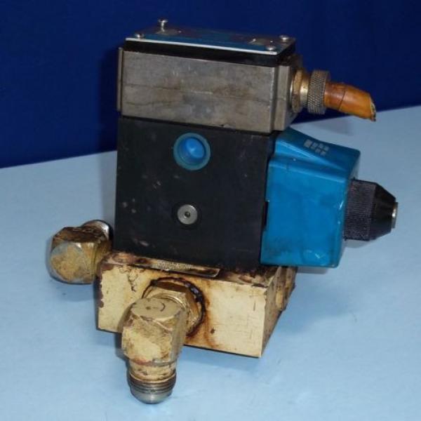 EATON VICKERS 110/120V 69-85A HYDRAULIC PILOT VALVE, DG4S4-012A-B-60 #1 image