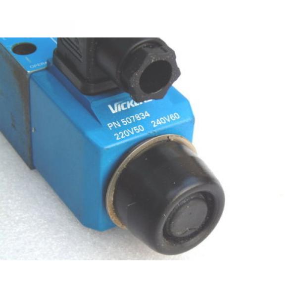 NOS VICKERS DG4V 3 2N H M U1 D6 60 EN38 DIRECTIONAL CONTROL HYDRAULIC VALVE #3 image