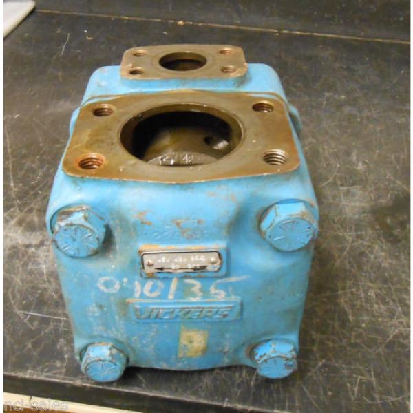 VICKERS VANE PUMP L-4 229633 45V 42A 8619 #3 image