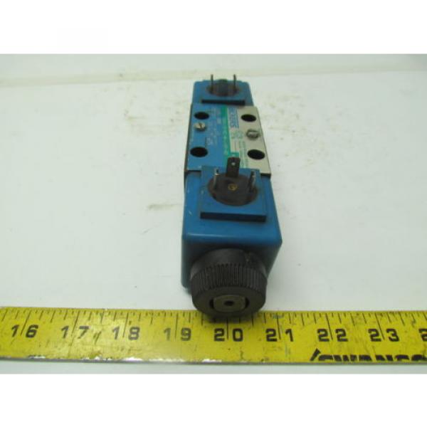 Vicker DG4V-3S-6C-M-U-B5--60 120V Reversible Hydraulic Directional Control Valve #4 image