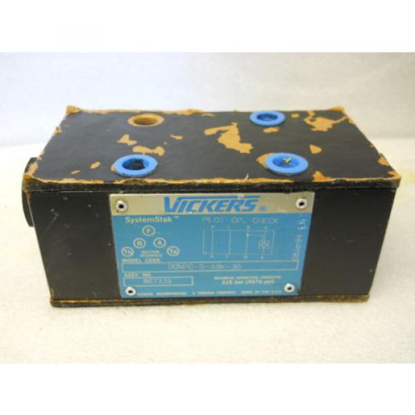 VICKERS DGMPC-5-ABK-30 SYSTEM STACK CHECK VALVE P/N 867339 Origin CONDITION NO BOX #1 image