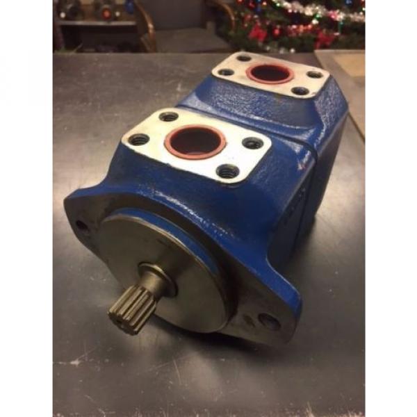 VICKERS EATON 25M65A 11C20 HYDRAULIC VANE MOTOR #1 image