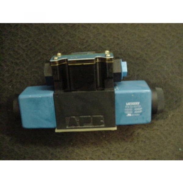 origin Eaton Vickers Hydraulic Solenoid Valve 02-109577 DG4V-3S-2N-M-FW-B5-60 #1 image