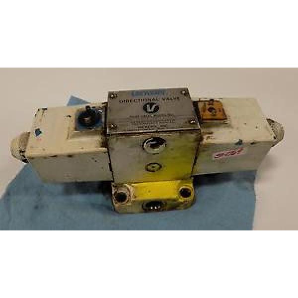 VICKERS HYDRAULIC DIRECTIONAL VALVE 02-119461 DG4S4 016C U H 60 #1 image