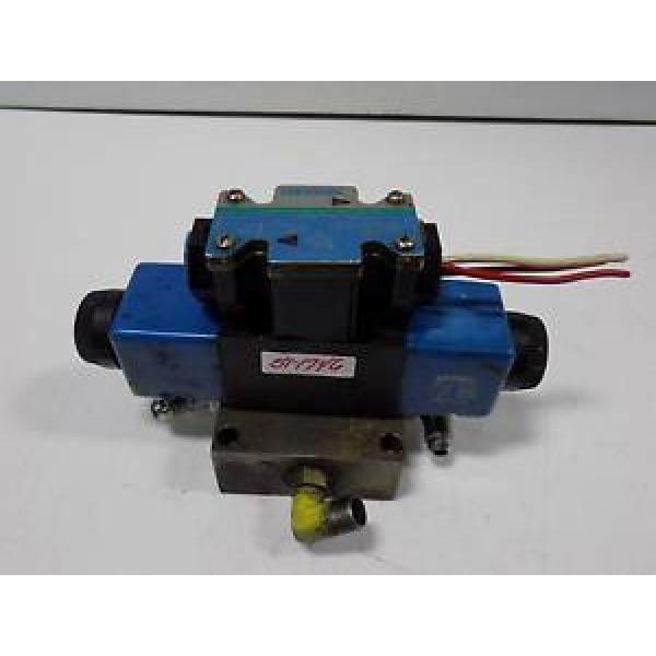 VICKERS SOLENOID DIRECTIONAL CONTROL HYDRAULIC VALVE  DG4V-3S-2C-M-FTWL-B5-60 #1 image