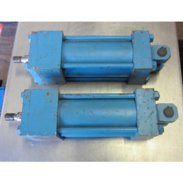 Vickers Eaton Hydraulic Cylinder TL10DACC1AA03000 250PSI Used Listing is for One #2 image