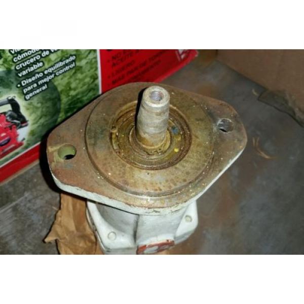 399-0085 ONAN  HYDRAULIC OIL MOTOR VICKERS L5-MFB5-U-20   Origin OLD STOCK #5 image