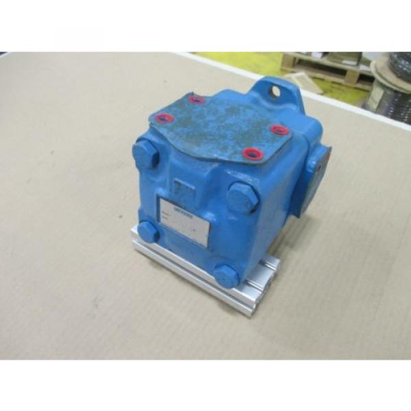 Origin VICKERS V SERIES LOW NOISE HYDRAULIC INTRAVANE PUMP, PN# 45V50A 1D22R #7 image