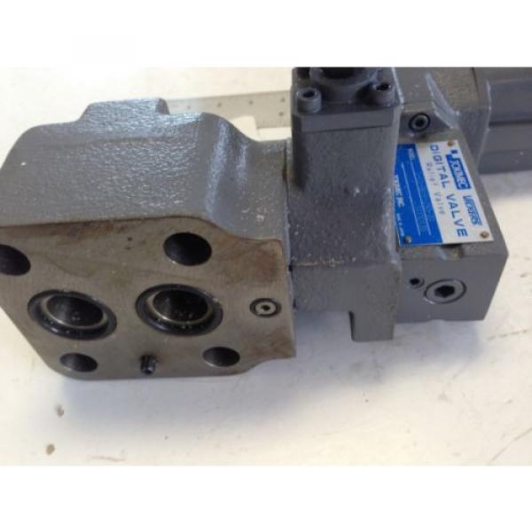 Origin TOKIMEC VICKERS D-CG-06-F-250-20 HYDRAULIC DIGITAL RELIEF VALVE 3110135 FL #3 image