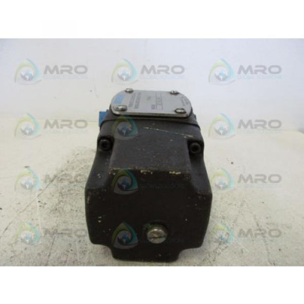 VICKERS DG4S4-018C-B-60 DIRECTIONAL CONTROL VALVE Origin NO BOX #3 image