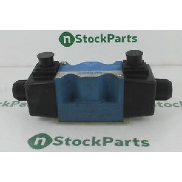 VICKERS DG4V-5-6C-M-U-EK6-20 DIRECTIONAL VALVE 4WAY NSNB #1 image