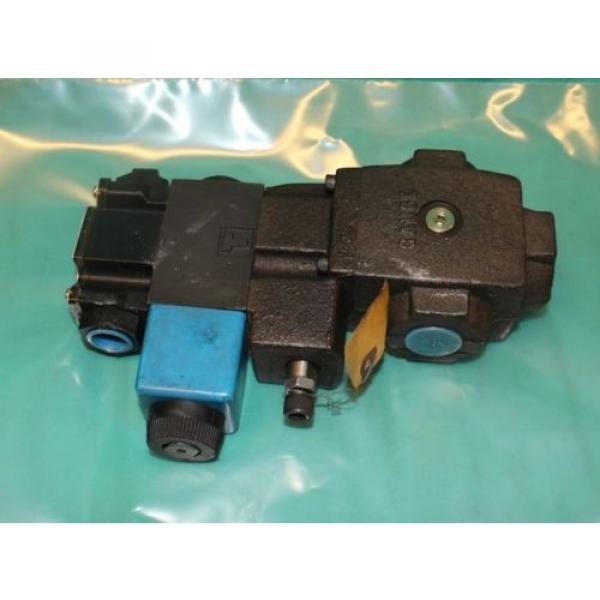 Vickers DG4V-3S-OBL-M-FW-B5-60 Solenoid Valve CT5-060A-C-M-FW-B5-100 Origin #2 image