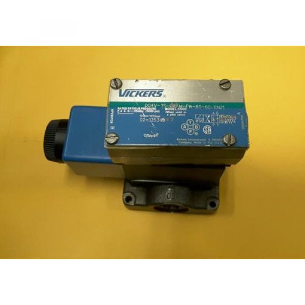 VICKERS  DG4V-3S-6B-M-FW-B5-60-EN21 HYDRAULIC SOLENOID VALVE #1 image