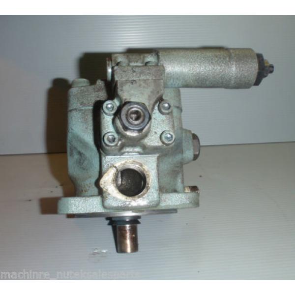 Nachi Variable Vane Pump VDC-1B-2A3-U-20_VDC1B2A3U20 #1 image