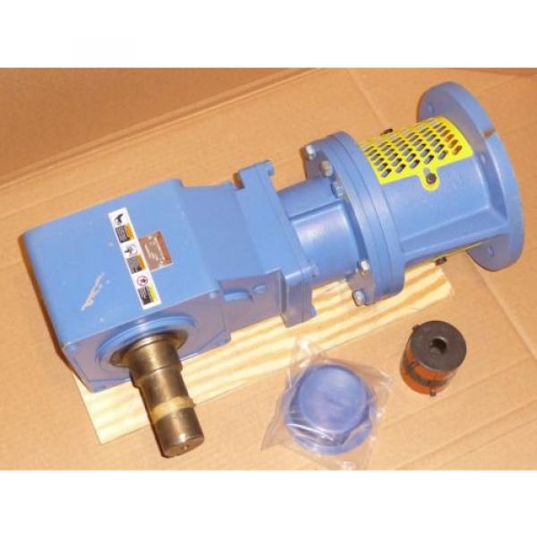 Sumitomo SM-Hyponic Right Angle Gear Speed Reducer, RNFJ-1520LY-X1-25, 25:1 #2 image