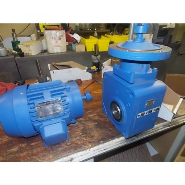 Sumitomo 15 HP SM-CYCLO 3 Phase Premium Induction Motor and Reducer #1 image