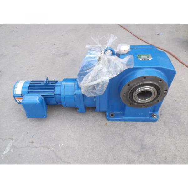 SUMITOMO SM-RHYTAX KHYMS1-81DA-K1-B-330 GEARMOTOR, RATIO 330, 1HP MOTOR Origin #1 image