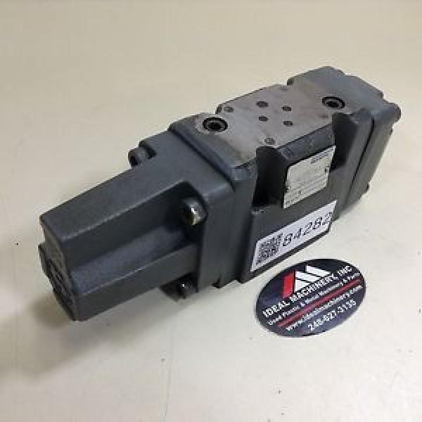 Mannesmann Rexroth Valve 4WRZ10W85-51/6A24N9ETK4/D3MR-453 Used #84282 #1 image