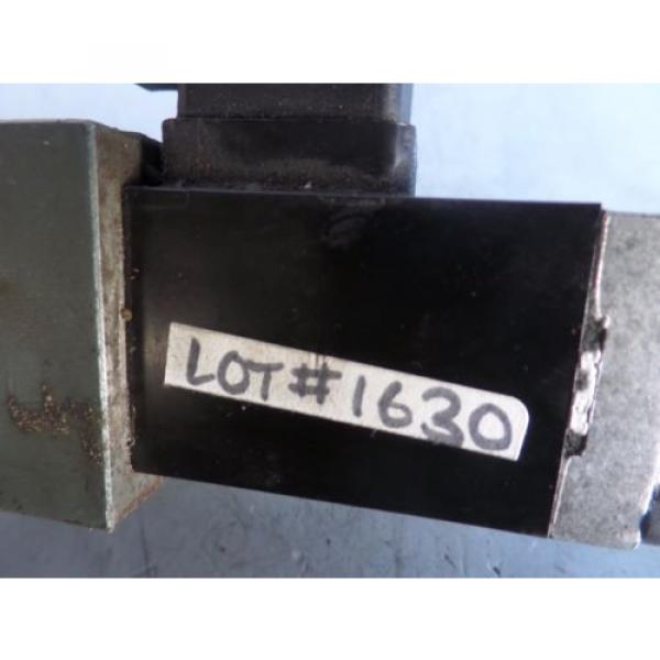 REXROTH DIRECTIONAL VALVE 4WE6E51/AG24NZ4 LOT# 1630 James #5 image