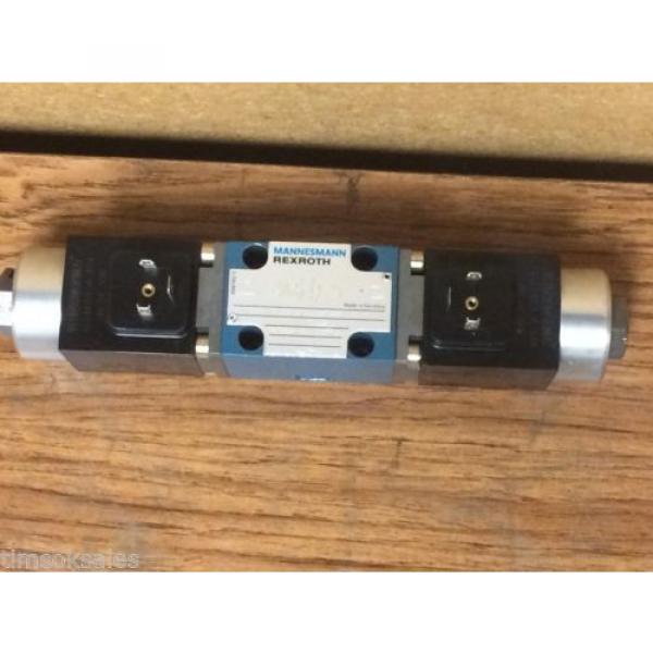 MANNESMANN REXROTH 4WE 6 J53/CG24K4 SO582 SOLENOID CONTROLLED VALVE #2 image