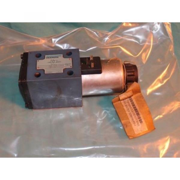 Rexroth 4WE10Y31/CG24N9K4/V Solenoid Valve Origin #1 image