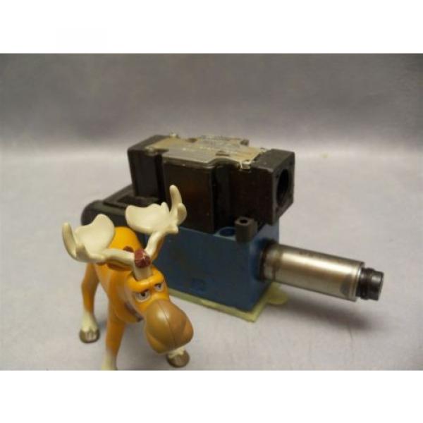 Rexroth 4WE6E61 EW110N9DA Solenoid Valve #3 image