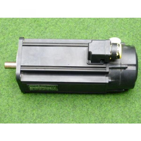 Rexroth Indramat MAC071C-0-JS-2-C/095-B-0 Permanent-Magnet-Motor #1 image