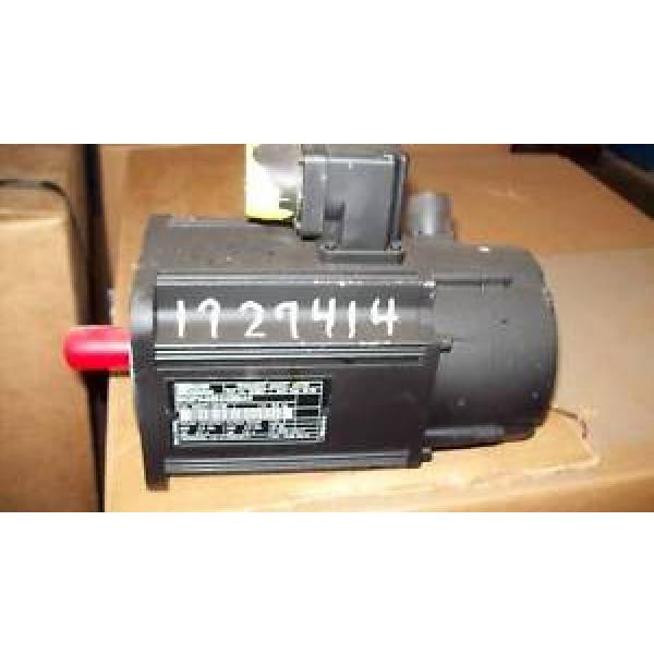 INDRAMAT REXROTH MAC071A-0-ES-2-C/095-A-0 MOTOR #1 image