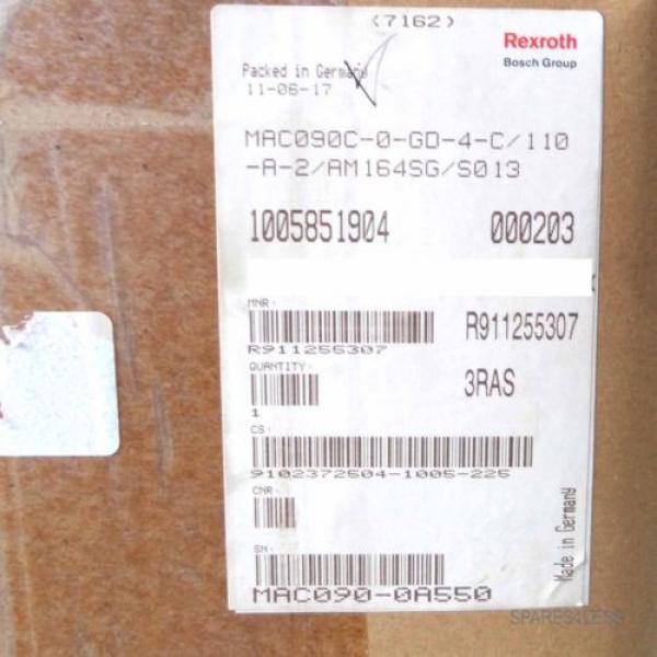 Rexroth Servomotor MAC090C-0-GD-4-C/110-A-2/AM164SG/S013 R911255307 REM #2 image