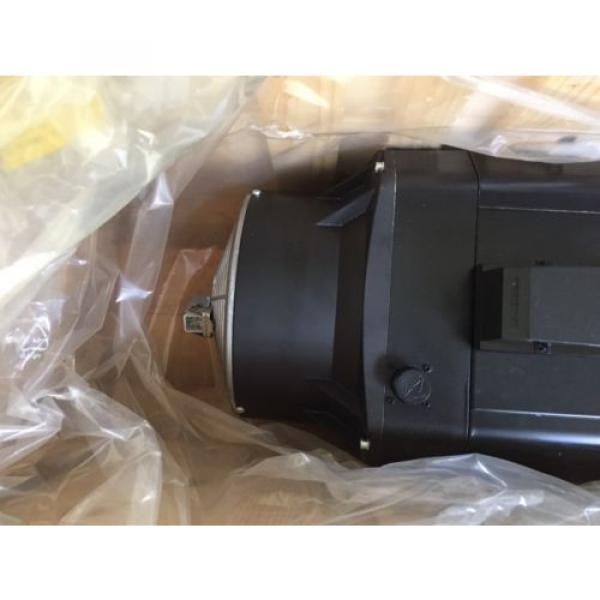 Rexroth 3-Phase induction motor MAD160C-0200-SA-S2-AH0-35-H1 , R911328174 Origin #3 image