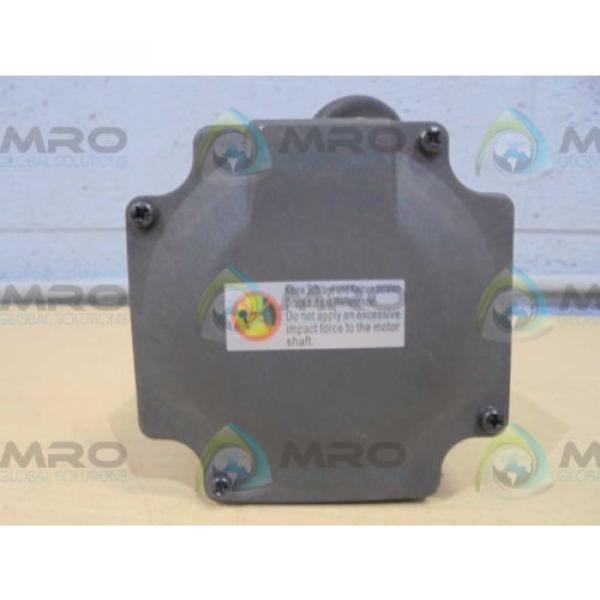 REXROTH  MSM040B-0300-NN-M0-CC0  SERVO MOTOR USED #4 image