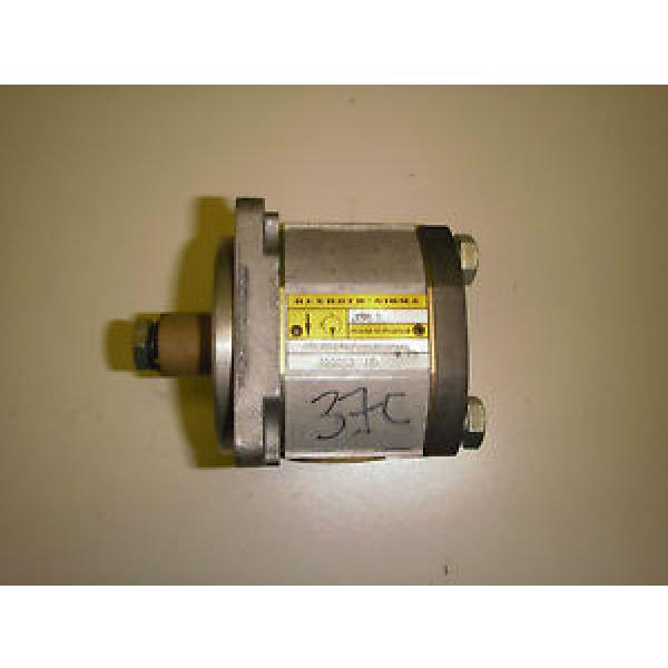 REXROTH SIGMA HYD MOTOR 1PF2G240-005RC20MB #1 image