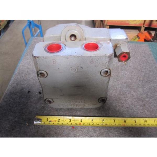 Origin BRUENINGHAUS DUAL DISPLACEMENT MOTOR # R902500222 # LA10VE45HZ/52W1VRF66N000 #3 image