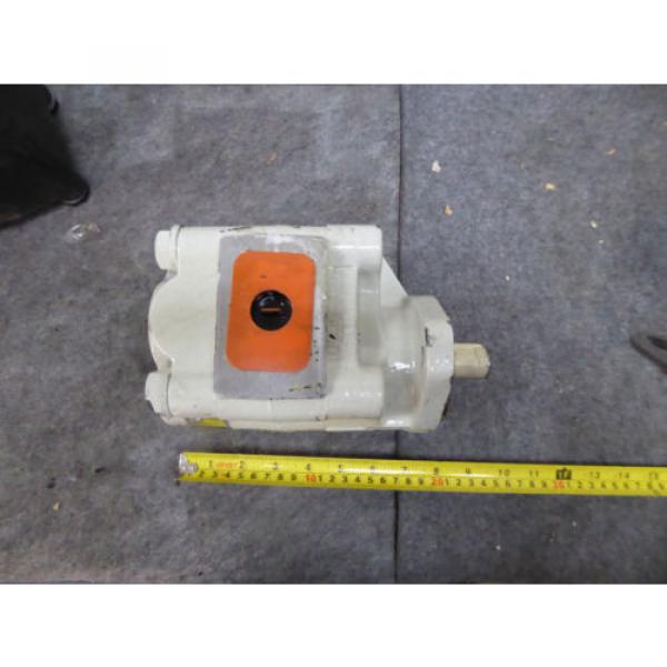 NEW PARKER COMMERCIAL HYDRAULIC PUMP 312-9310-805 #3 image