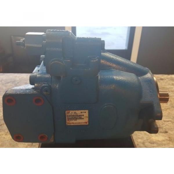 Eaton 421AK00367A,  Open Circuit Hydraulic Piston Pump, 380 cu in3/rev, CCW #1 image