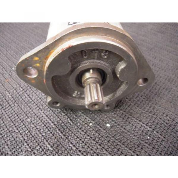 NEW DYNAMATIC LIMITED HYDRAULIC PUMP # A17L34011  #551 #4 image