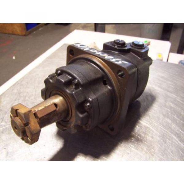 NEW CHAR-LYNN HYDRAULIC PUMP MOTOR 301533 #1 image