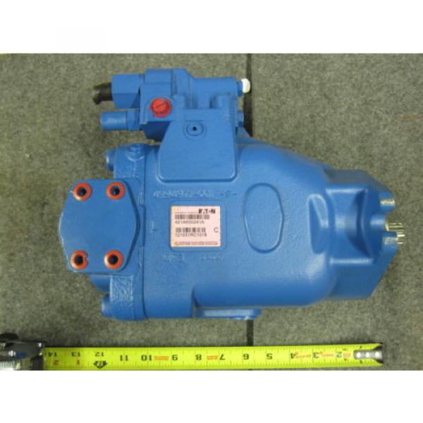 NEW EATON VICKERS PISTON PUMP # 421AK00241A #1 image